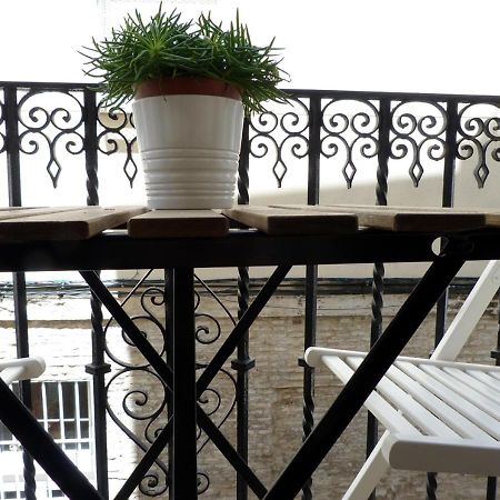 Rodo Arenal Apartment Seville Luaran gambar