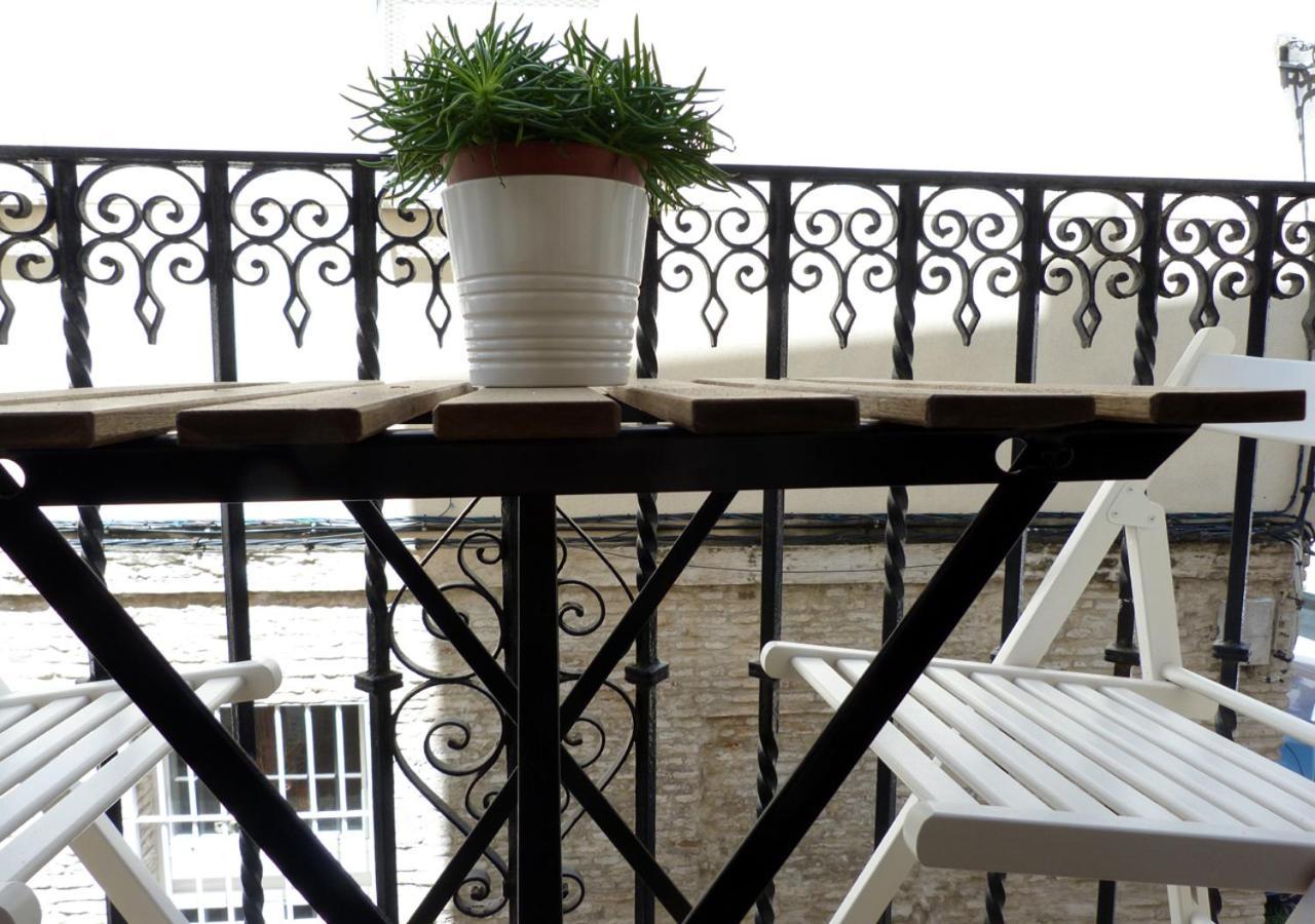 Rodo Arenal Apartment Seville Luaran gambar