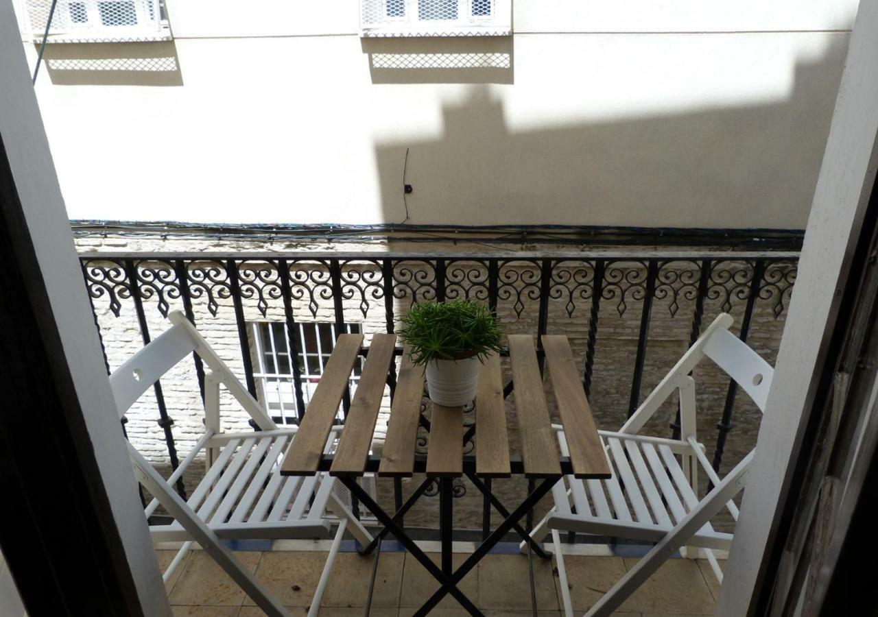 Rodo Arenal Apartment Seville Luaran gambar